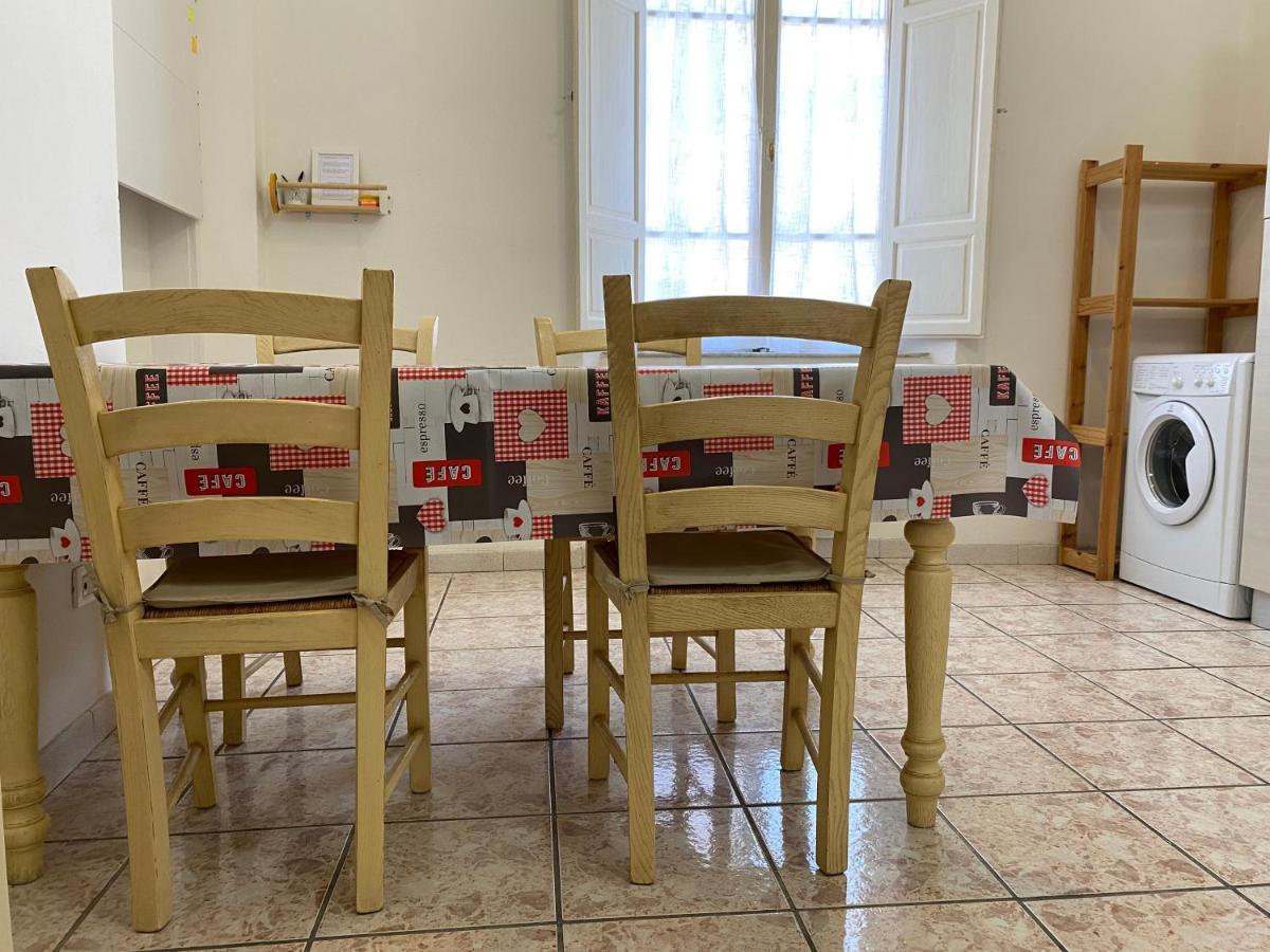 Viatoris' Apartment Пиза Екстериор снимка