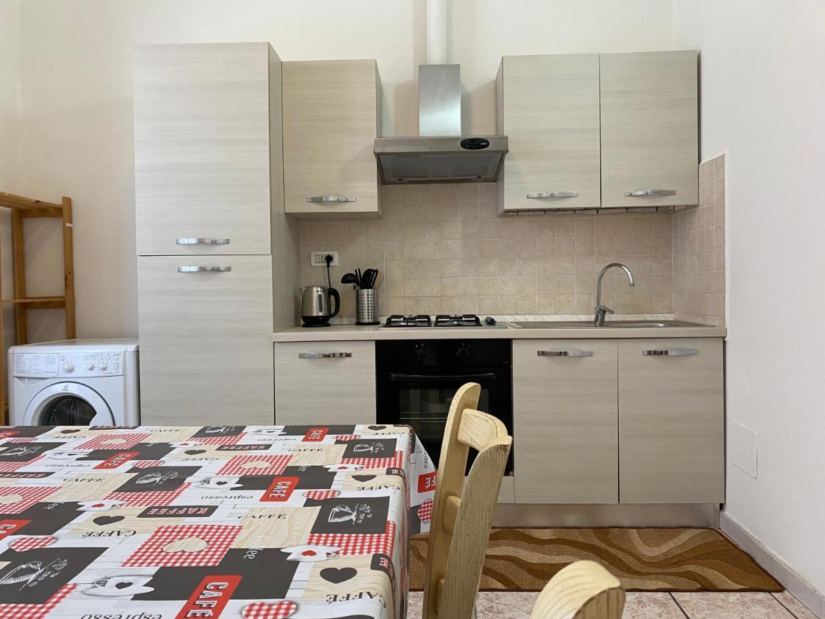 Viatoris' Apartment Пиза Екстериор снимка